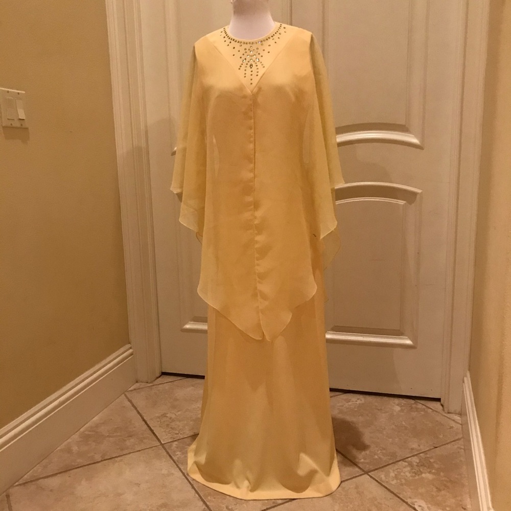 Vintage Miss Rubette Butter yellow caped gown